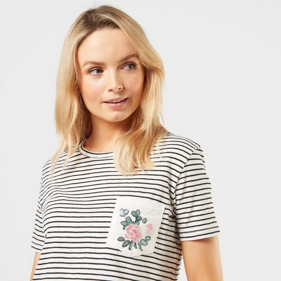 Roxy Women's Be My Lover T-Shirt 7 Roxy Women's Be My Lover T-Shirt - Image 5