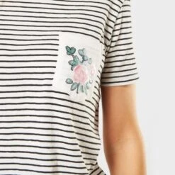 Roxy Women's Be My Lover T-Shirt 16 Roxy Women's Be My Lover T-Shirt -Outdoor Clothing Sale go 129659 g