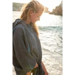 Lifeventure Changing Robe -Outdoor Clothing Sale go 331226 c