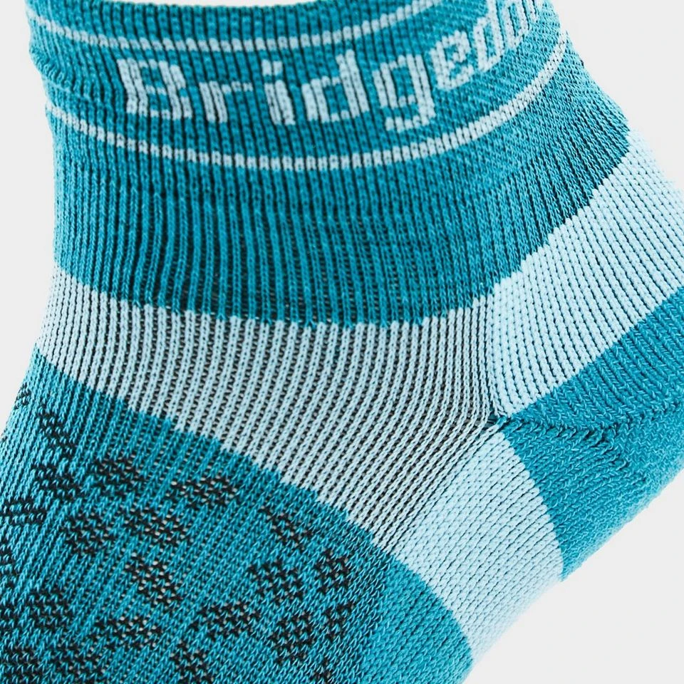 Bridgedale Women’s Ultra Light T2 Merino Sport Low Socks 5 Bridgedale Women’s Ultra Light T2 Merino Sport Low Socks - Image 3