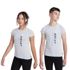 Ariat Kids’ Vertical Logo Short Sleeved Top -Outdoor Clothing Sale go 574113 z